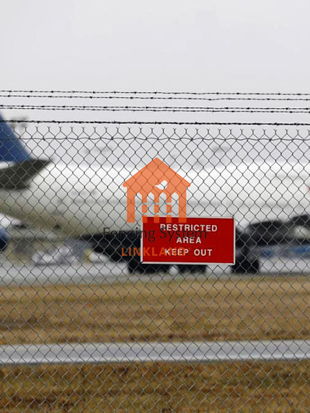 Construction technology and quality control of Fence for airport